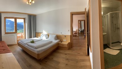 2. Schlafzimmer Apartment Chorblick 4 - 9 Personen