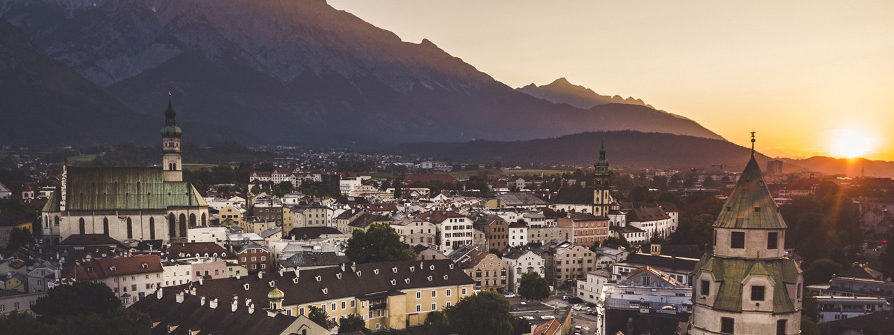 The medieval oldtown of Hall in Tirol, © TVB Wattens