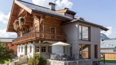 Villa_Grete_Oberhofenweg_15_St_Johann_Haus_aussen