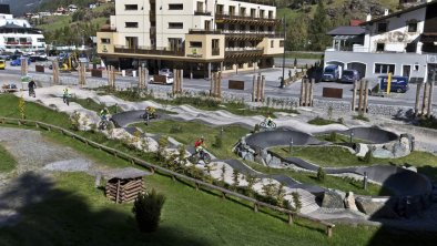 Pumptrack, © Anton Brey / Ötztal Tourismus