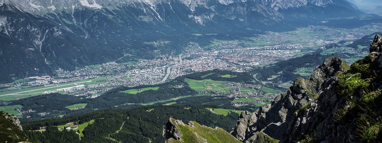 Looking from the summit of the Nockspitze mountain towards Innsbruck, © TVB Innsbruck