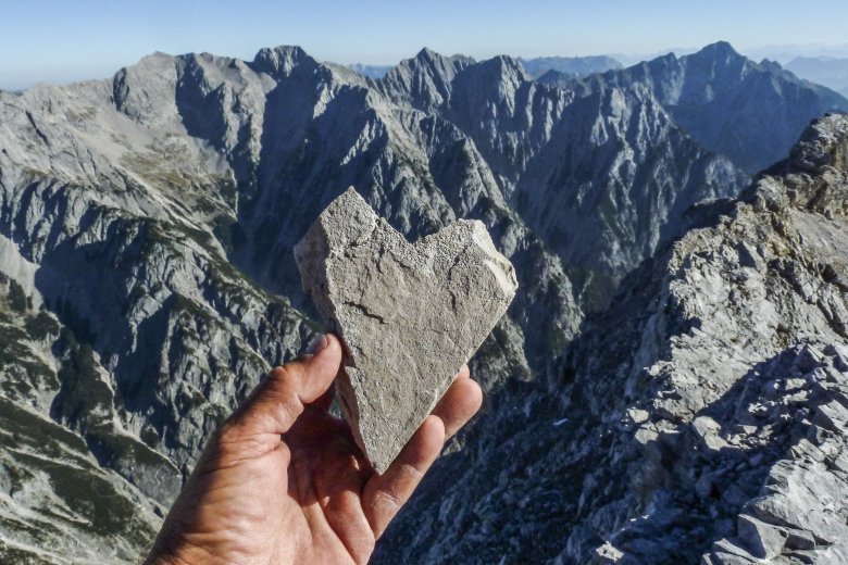 Stone heart on the Hohe Fürleg mountain in the Karwendel Mountains