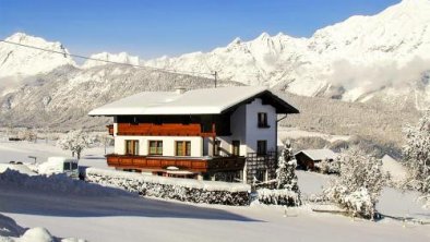 Apartment with 2 bedrooms in Weerberg with wonderful mountain view furnished garden and WiFi 3 km from the slopes, © bookingcom