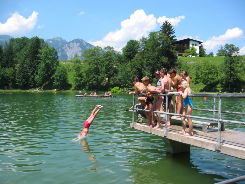 An idyllic and small lake to cool down in the summer.&nbsp;, © TVB Alpbachtal