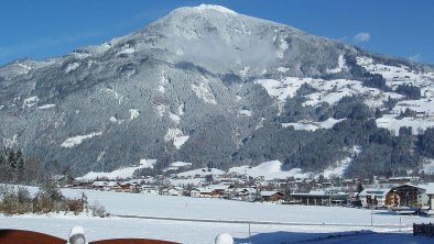 Blick zum Hamberg-Kaltenbach-Zillertal- Winter