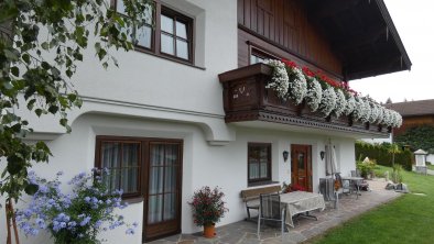 Ansicht Ferienwohnung mit Terrasse