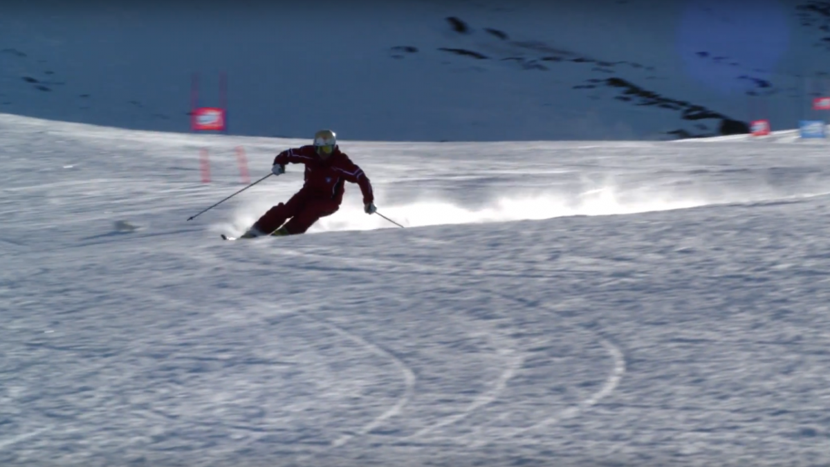 Ski lessons: Carving techniques, © Tirol Werbung