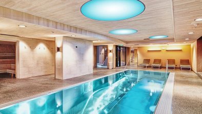 csm_hallenbad-pool-wellnesshotel-in-den-bergen-oes