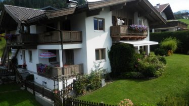 Ferienhaus-Embacher-Sommer1