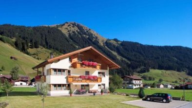 Apartment in Holzgau/Tirol 617, © bookingcom