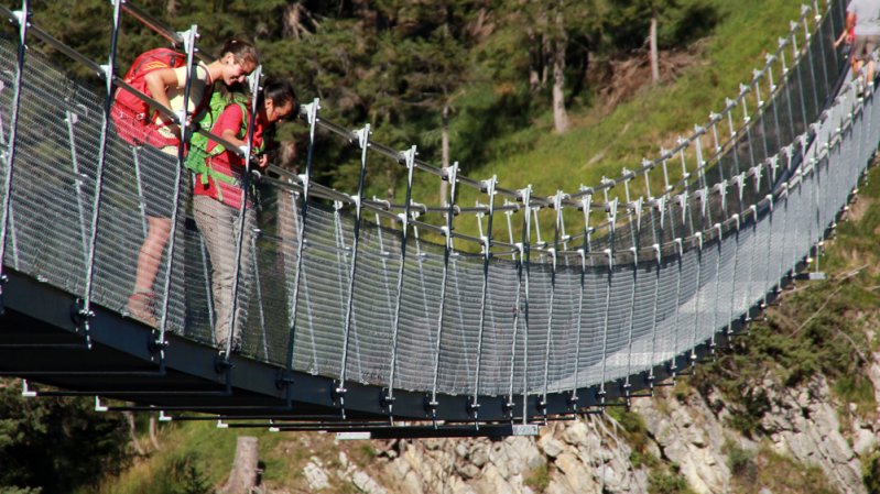 Holzgau Suspension Bridge, © Lechtal Tourismus