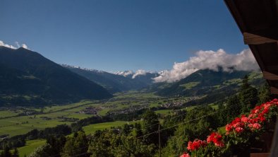 Talblick im Sommer