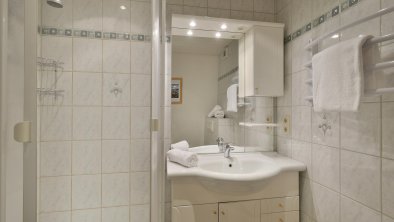 Haus-Lindner-Kirchberg-Badezimmer