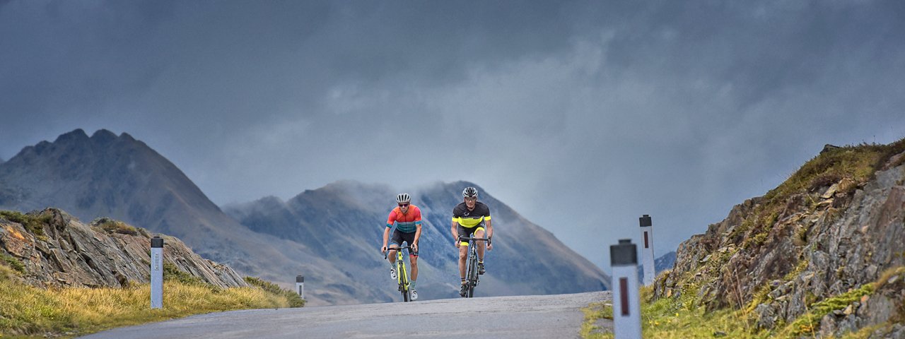 Roadbike ride leading over the Staller Sattel, © Jürgen Amann