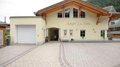 Restful Apartment in Sankt Anton am Arlberg with Sauna, © bookingcom