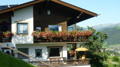 Ferienwohnung-Eller-Telfes-Haus-Sommer