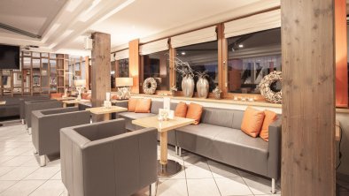 hotelmontana-2020-lobby-003