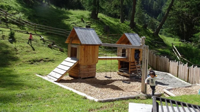 Four Elements Nature Playground in Spiss, © TVB Tiroler Oberland/Elisa Thöni