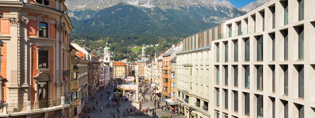 Pedestrianised area in Maria-Theresien-Straße, Innsbruck, © Innsbruck/Mario Webhofer