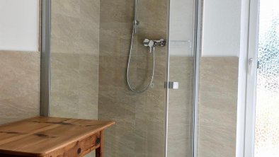 GRÜN Badezimmer/ GREEN bathroom 1