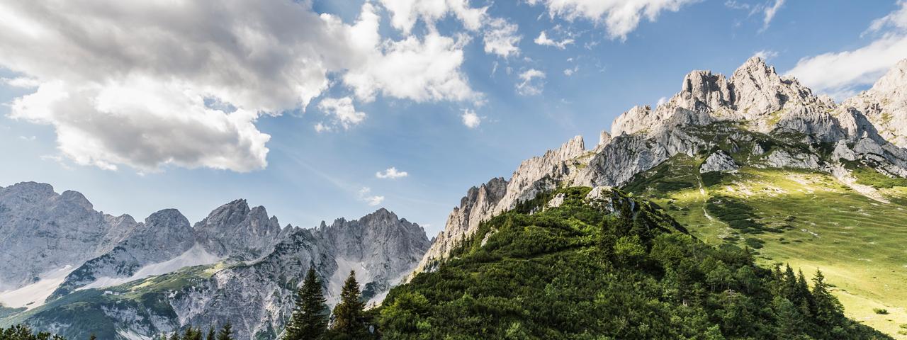 The Emperor's Crown Hike around the Wilder Kaiser Mountains | Austrian